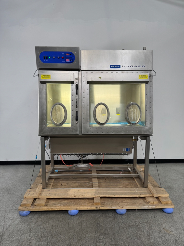 Image of Baker Isogard Dual Chamber Glovebox